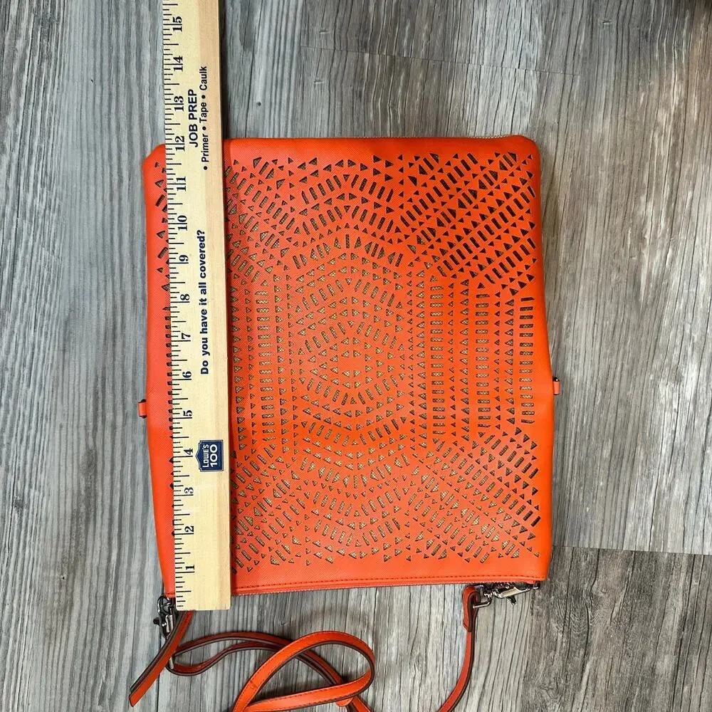 Stella & Dot Waverly Petite Crossbody Fresh‎ Orange Linen Clutch Vegan Leather